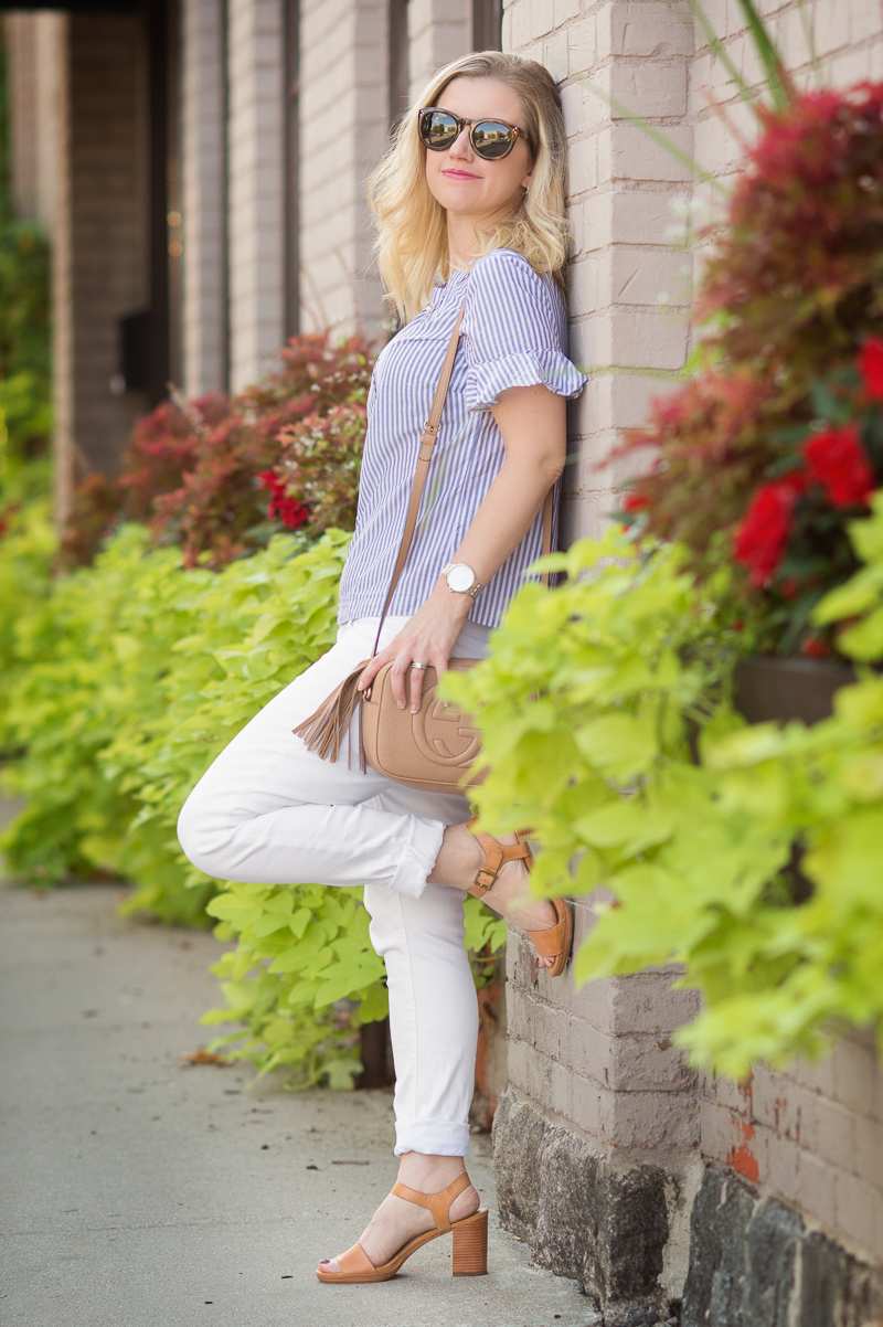Petite fashion blogger| Banana Republic Flutter Sleeve Top | The perfect top for summer or fall. Click to read how I got it 75% off!