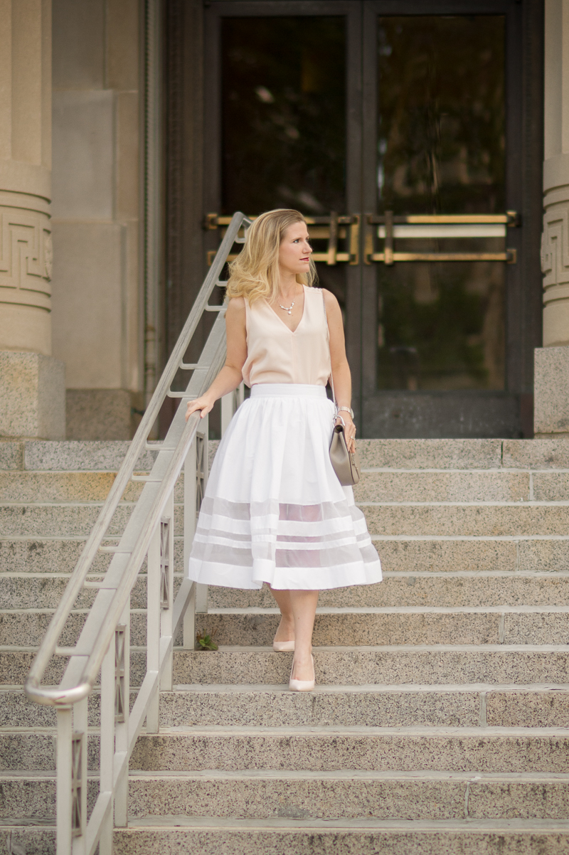 white midi ski