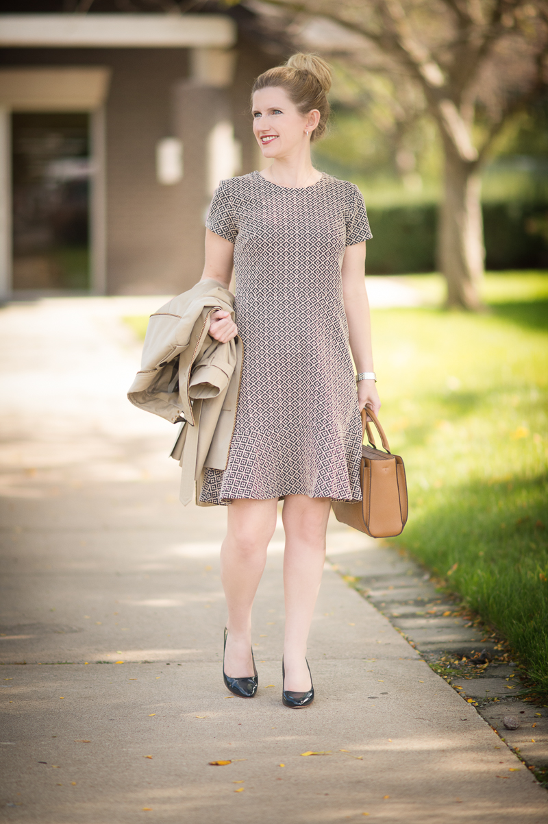 Petite Fashion and Style | Loft Tile Jacquard Flounce Dress | Burberry Trench | Click to Read More...