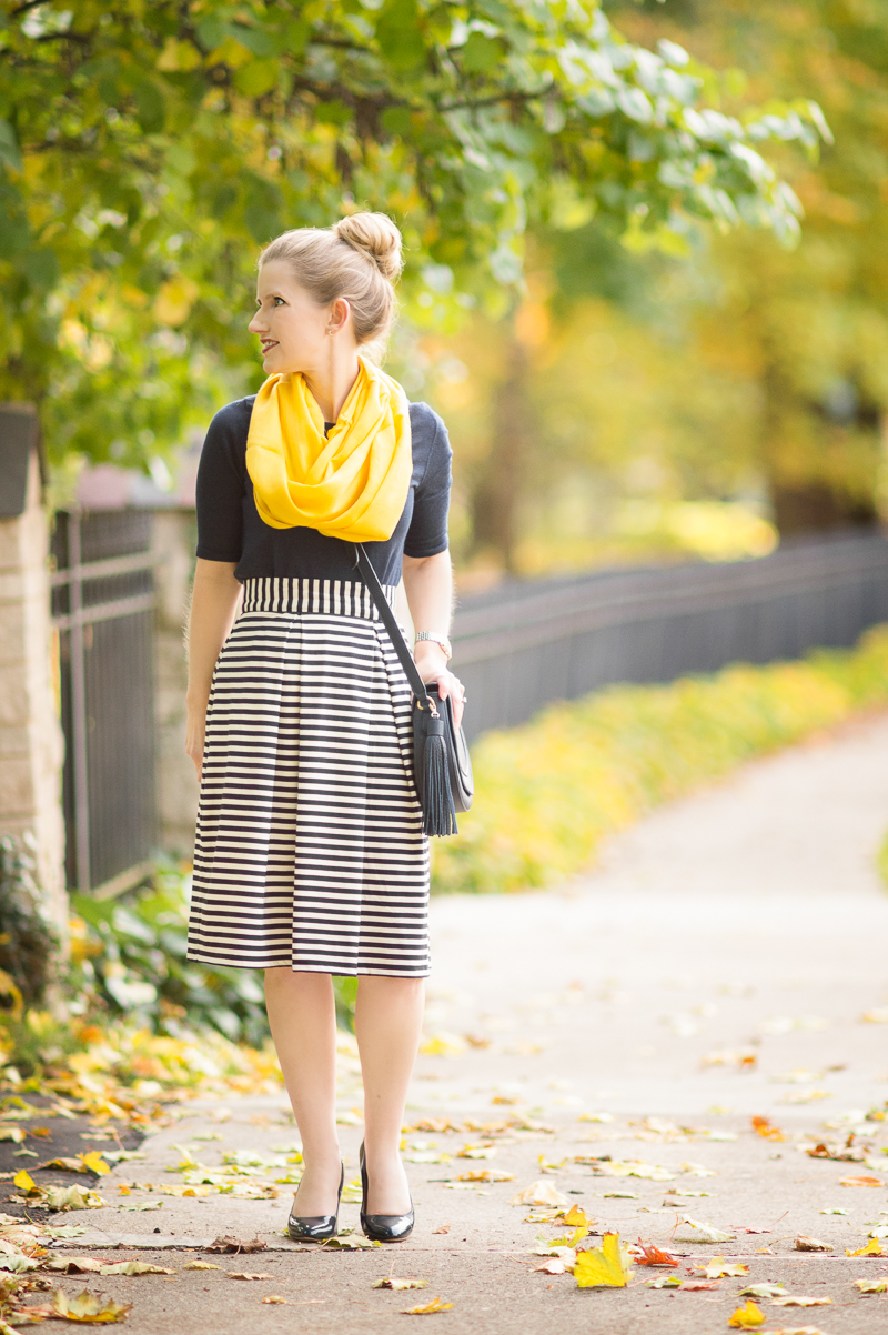 Petite Fashion and Style | Eshakti Striped Skirt | GiGi New York Jenni Saddle Bag | Click to Read More... 
