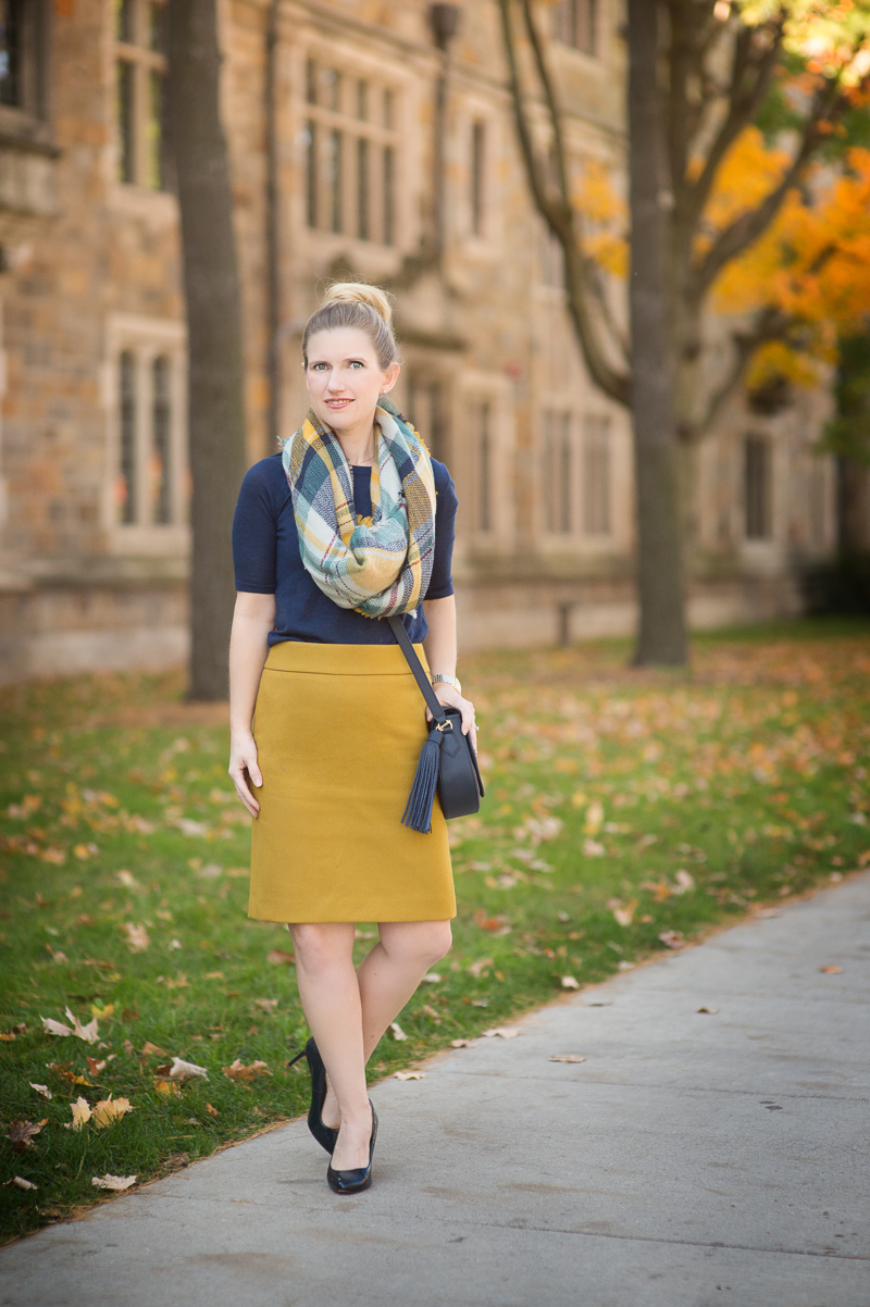Petite Fashion and Style | J. Crew Pencil Skirt | Modcloth Plaid Scarf | Click to Read More...