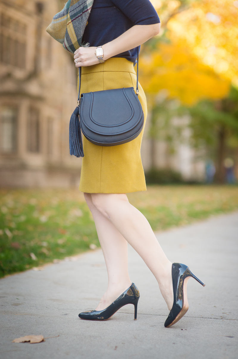 Petite Fashion and Style | J. Crew Pencil Skirt | Modcloth Plaid Scarf | Click to Read More...