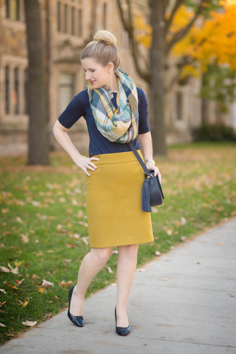 Petite Fashion and Style | J. Crew Pencil Skirt | Modcloth Plaid Scarf | Click to Read More...
