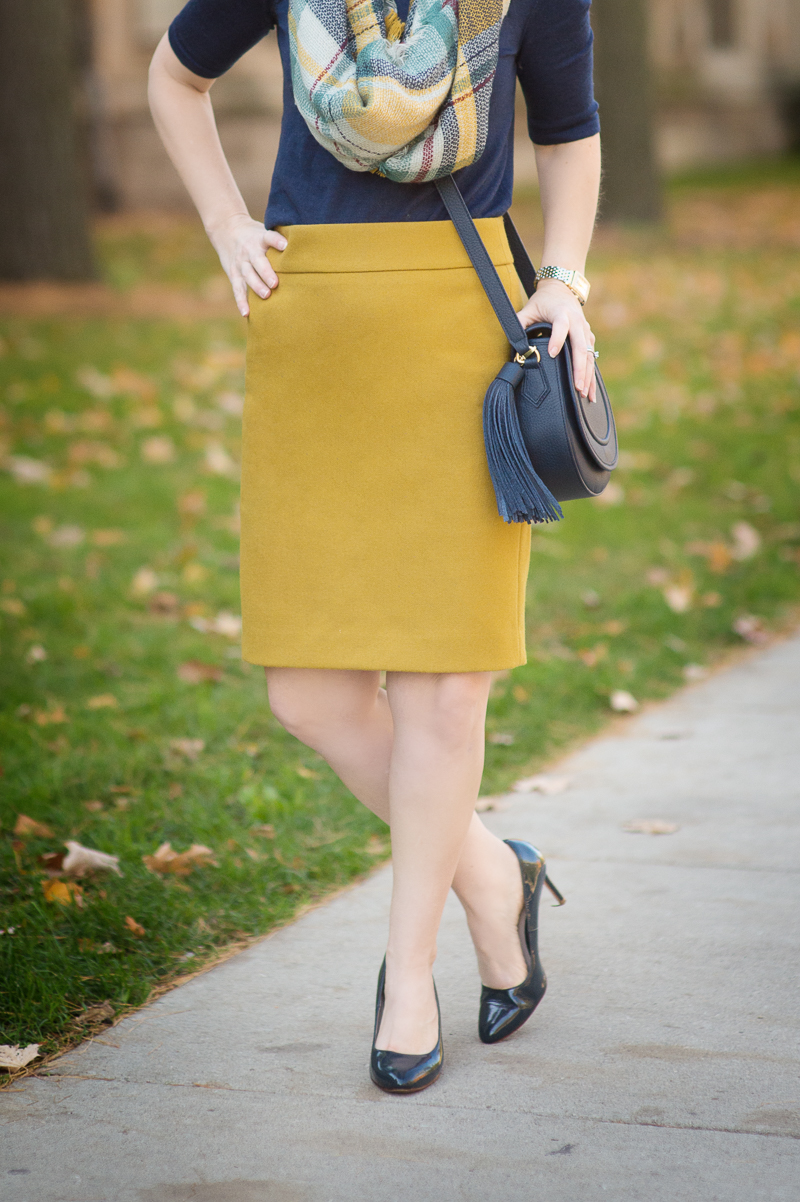 Petite Fashion and Style | J. Crew Pencil Skirt | Modcloth Plaid Scarf | Click to Read More...