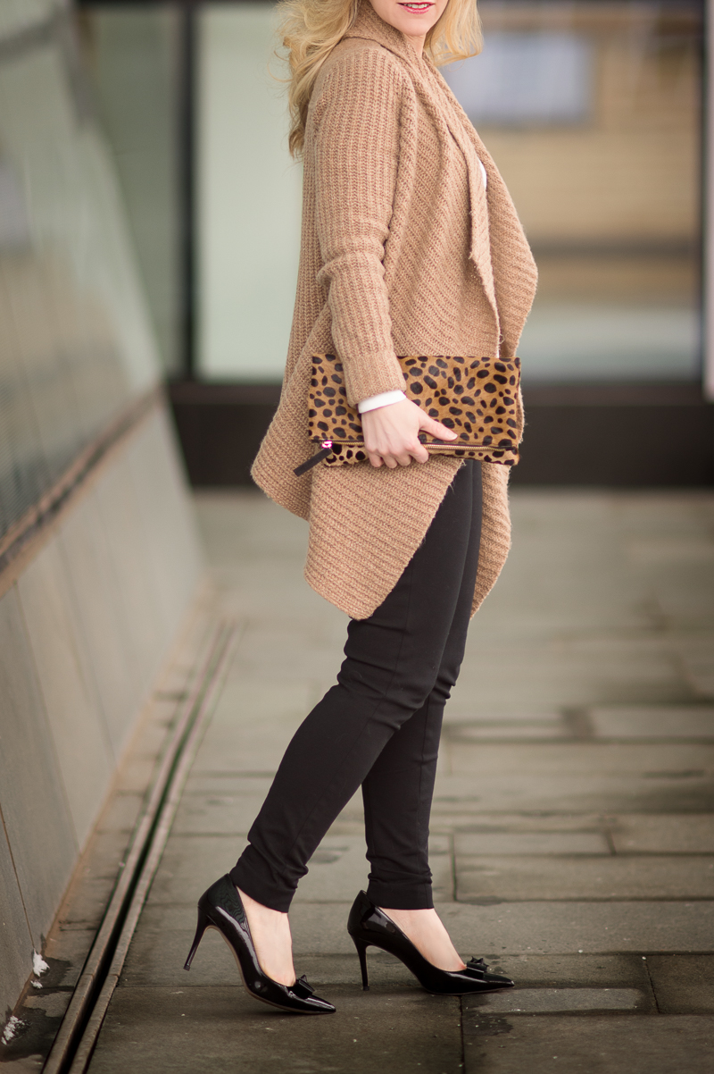 Petite Fashion and Style Blog | Abercrombie and Fitch Stitch Mix Blanket Cardigan | Ann Taylor Ponte Leggings | Click to Read More...