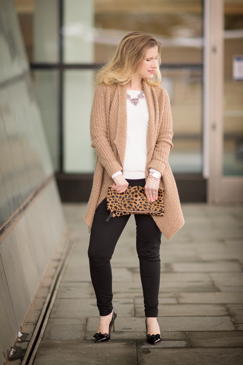Petite Fashion and Style Blog | Abercrombie and Fitch Stitch Mix Blanket Cardigan | Ann Taylor Ponte Leggings | Click to Read More...