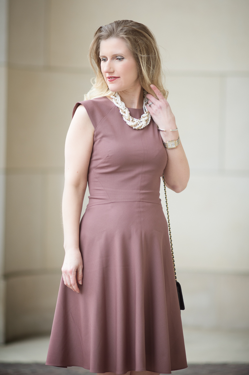 Petite Fashion and Style Blog | MM LaFleur Bento Box Review | Click to Read More... - MM Lafleur review by popular Michigan petite fashion blogger The Blue Hydrangeas