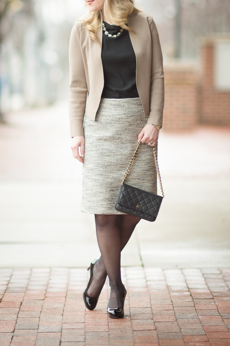 Petite Fashion and Style Blog | MM LaFleur Bento Box Review | Click to Read More... - MM Lafleur review by popular Michigan petite fashion blogger The Blue Hydrangeas