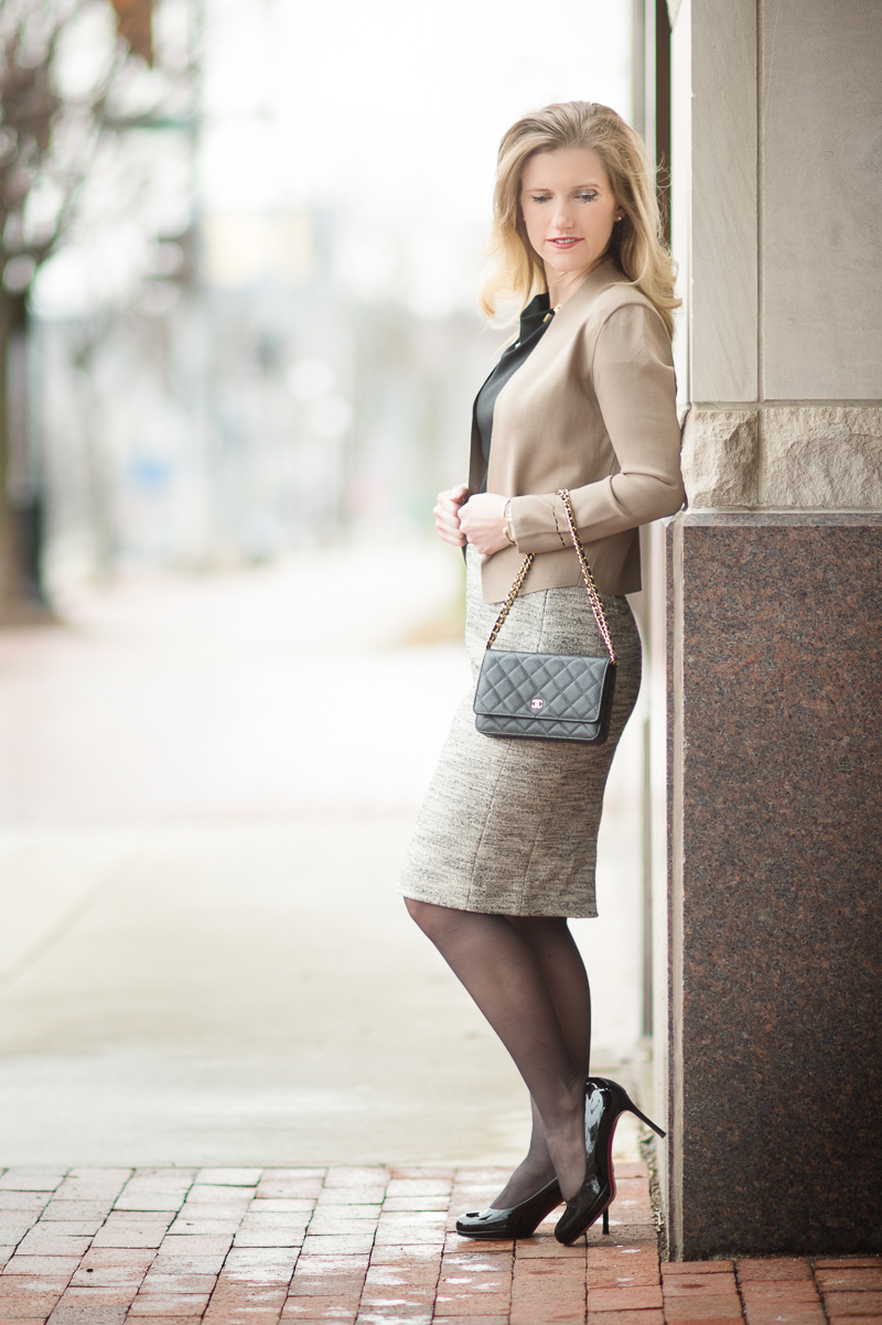 Petite Fashion and Style Blog | MM LaFleur Bento Box Review | Click to Read More... - MM Lafleur review by popular Michigan petite fashion blogger The Blue Hydrangeas