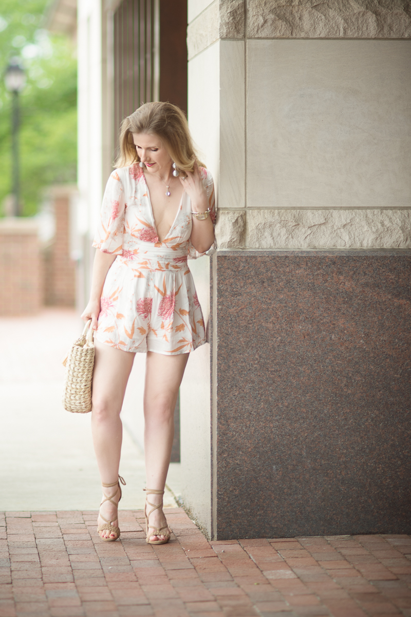 Petite Fashion and Style Blog | Minkpink Daydreamer Kimono Playsuit | Hat Attack Small Round Handle Tote | Raye Lulu Heel in Tan | Click to Read More...