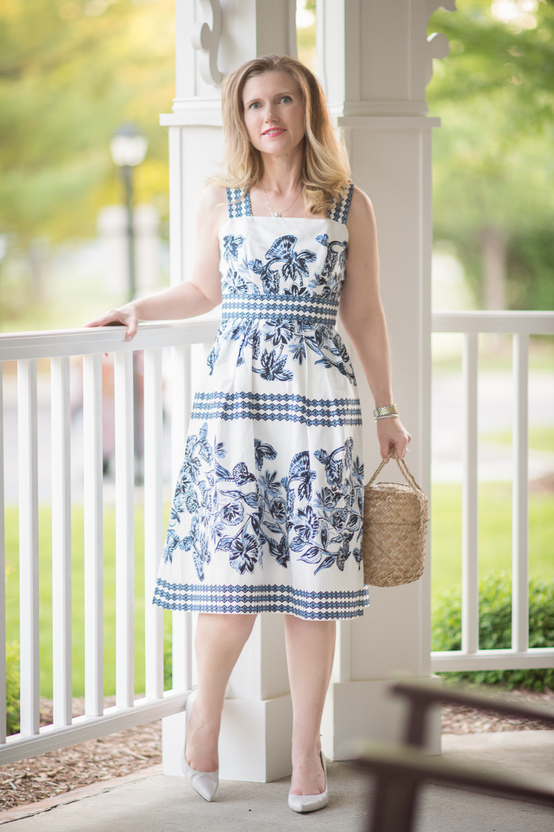 Petite Fashion and Style Blog | Vince Camuto Fit and Flare Dress | Doen Phoebe Bag | Stuart Weitzman Peekamid Pump | Click to Read More...