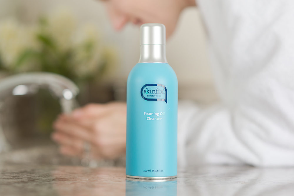 Petite Fashion and Style Blog | Anti-aging tips for sensitive skin | Skinfix | Elta MD | Roc Retinol | Click to Read More...