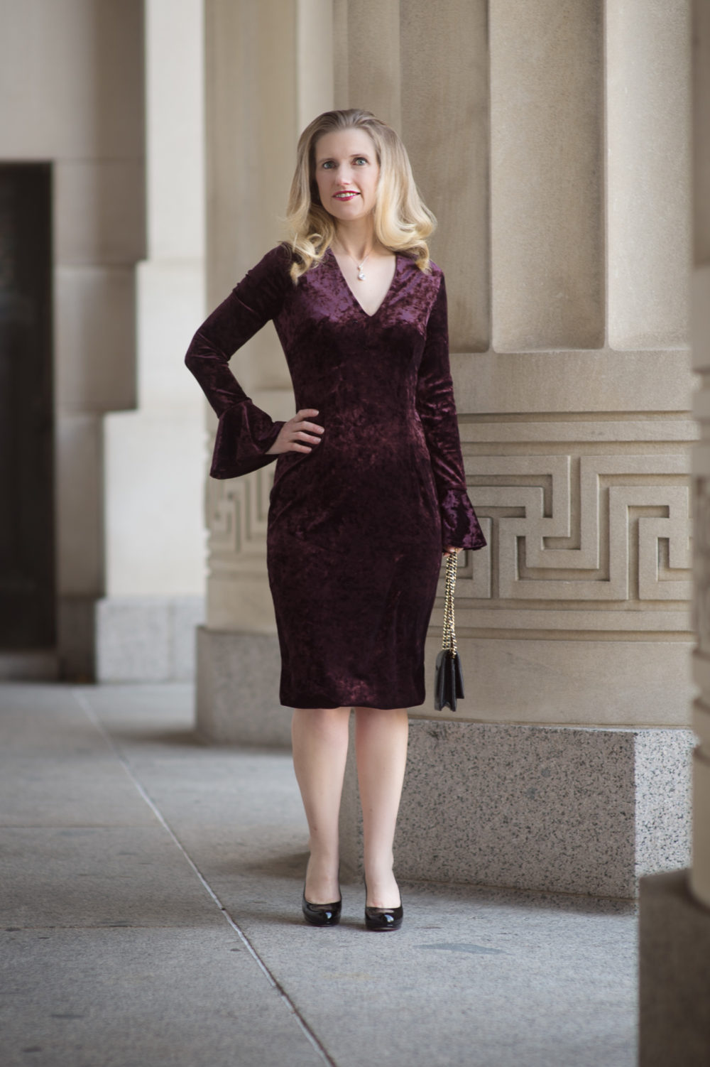 Petite Fashion and Style Blog | Fashion for Petite Women | London Times Lindsay Midi Dress | Chanel Wallet on Chain | Christian Louboutin Simple Pump