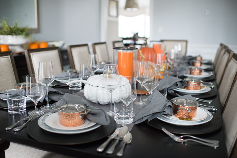 Petite Fashion and Style Blog | Williams Sonoma In Home Consultation | Williams Sonoma Acorn Plates | Click to Read More... - Our Thanksgiving Tablescape with Williams Sonoma by popular Michigan style blogger The Blue Hydrangeas