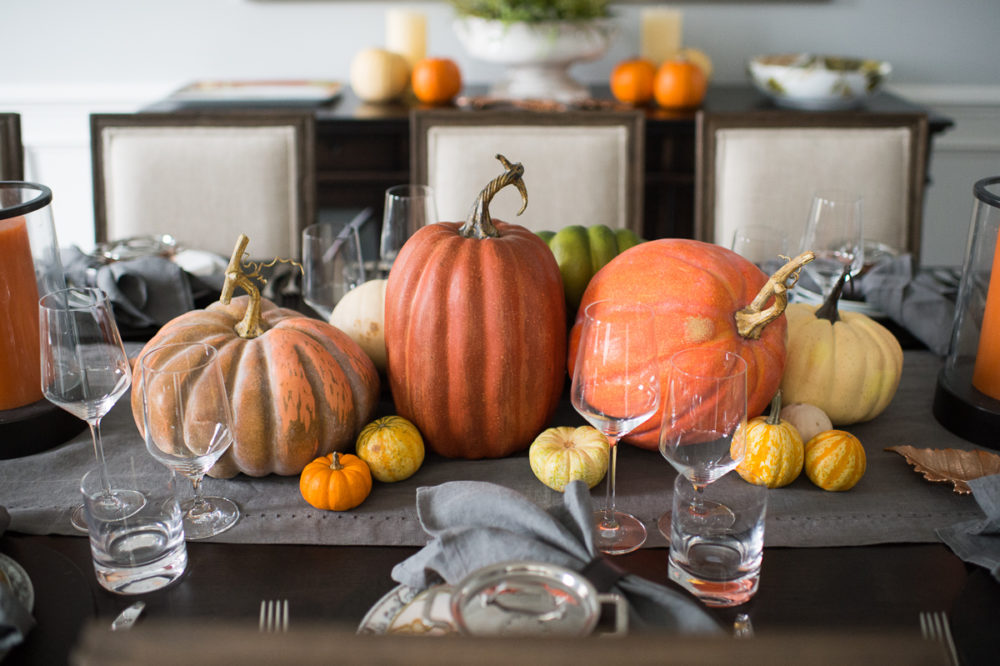 Petite Fashion and Style Blog | Williams Sonoma In Home Consultation | Williams Sonoma Acorn Plates | Click to Read More...