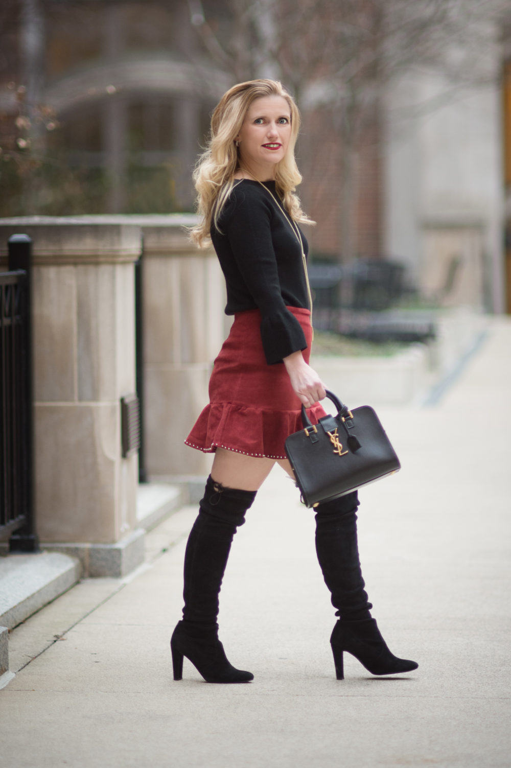 Petite Fashion and Style Blog | Petite Dressing | Petite Friendly Fashion | Click to Read More...
