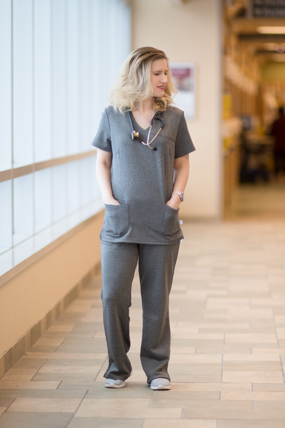Petite Fashion and Style Blog | Fashion for Petite Women | Landau Smitten Scrubs | Landau Smitten Scrubs Review
