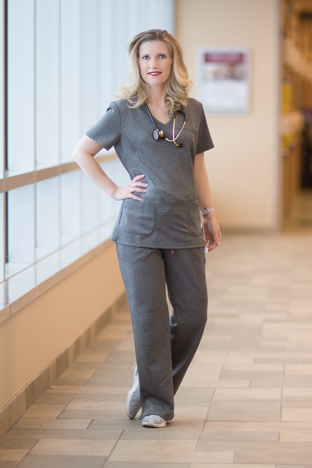 Petite Fashion and Style Blog | Fashion for Petite Women | Landau Smitten Scrubs | Landau Smitten Scrubs Review