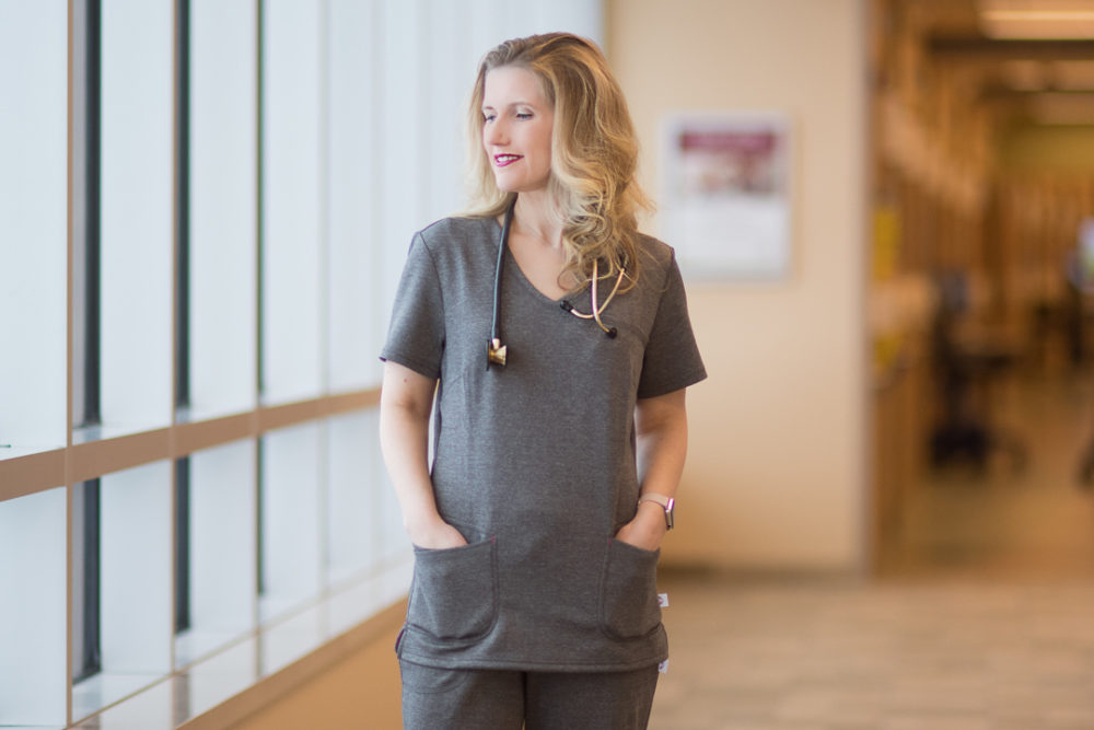 Petite Fashion and Style Blog | Fashion for Petite Women | Landau Smitten Scrubs | Landau Smitten Scrubs Review