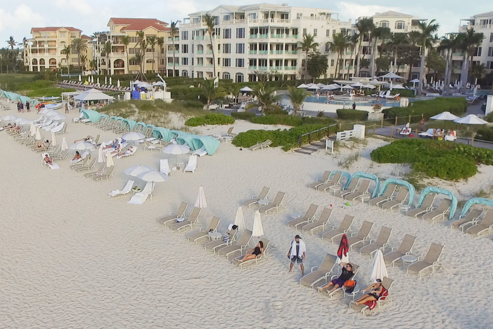 Petite Fashion and Style Blog | The Palms Turks and Caicos Review