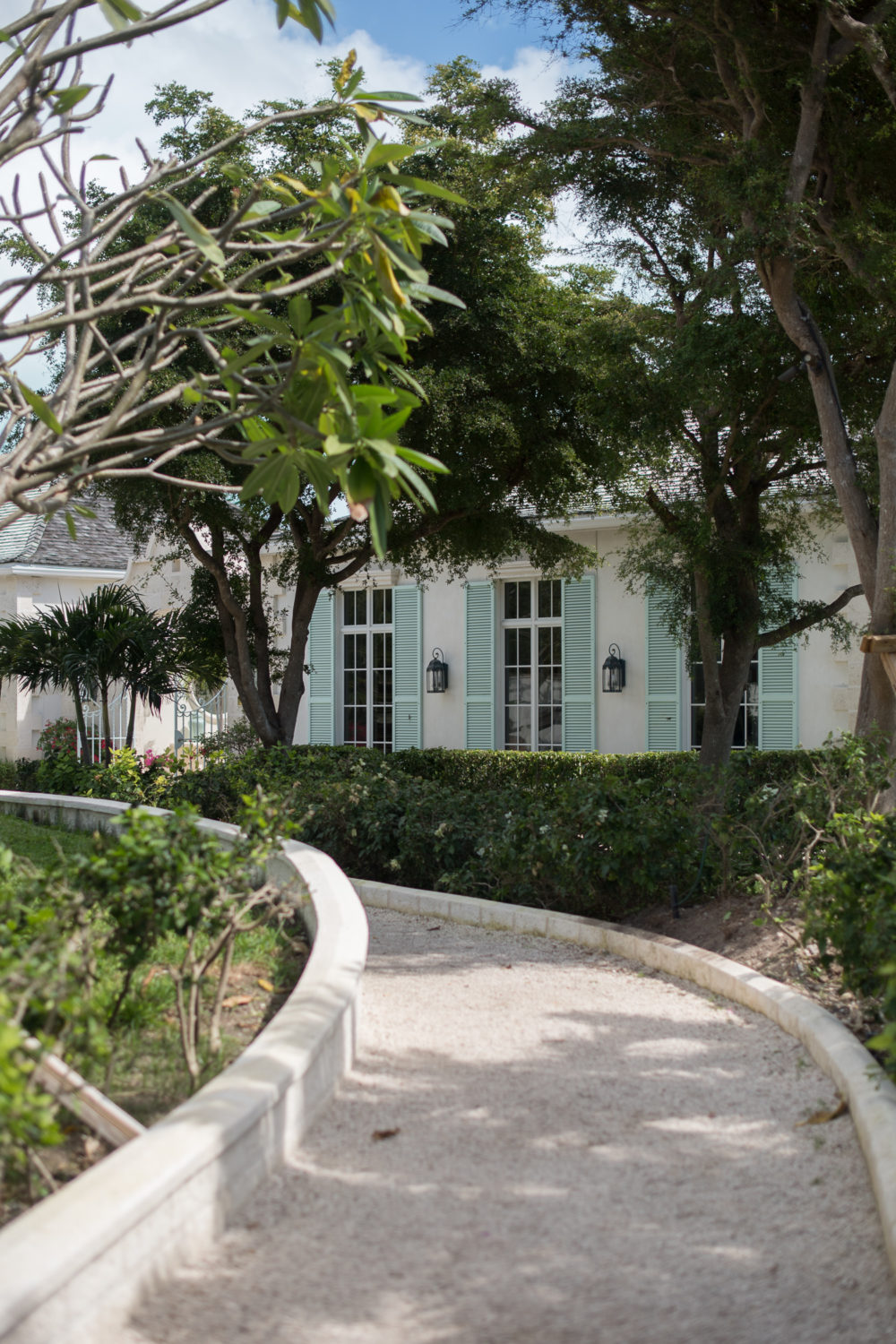 Petite Fashion and Style Blog | The Palms Turks and Caicos Review