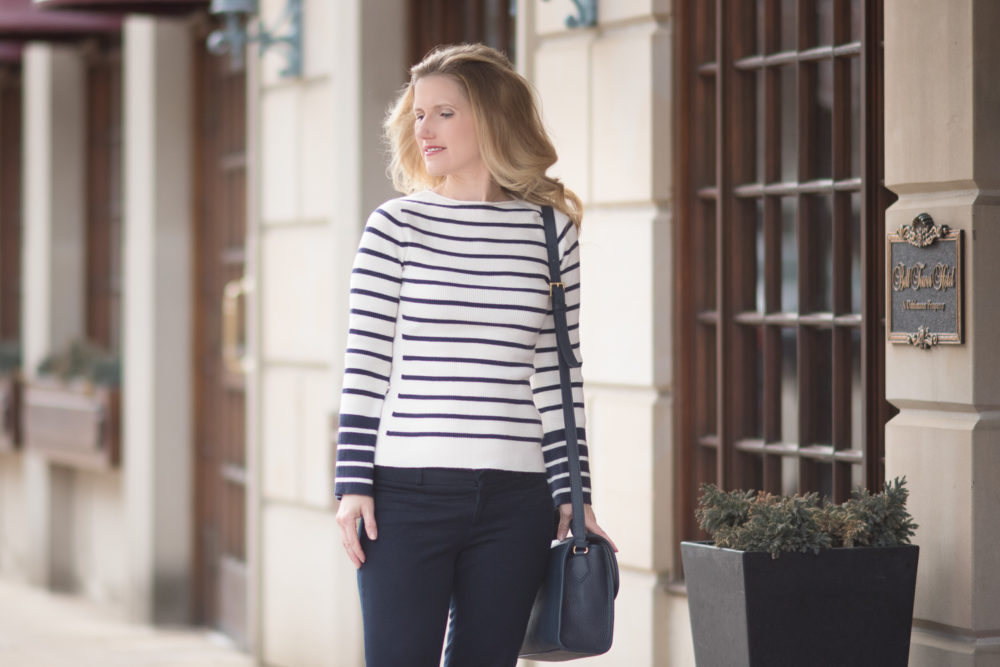 etite Fashion and Style Blog | Fashion for Petite Women | Amazon Fashion | Cable Stitch Women's Bell Sleeve Stripe Sweater | Banana Republic Sloan Pants | Gigi New York Amelie Bag