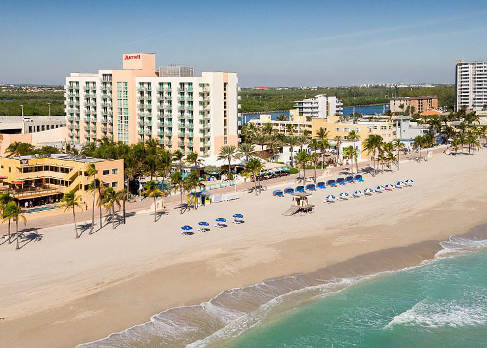 Petite Fashion and Style Blog | Hollywood Beach Travel Guide | Marriott Hollywood Beach Hotel Review