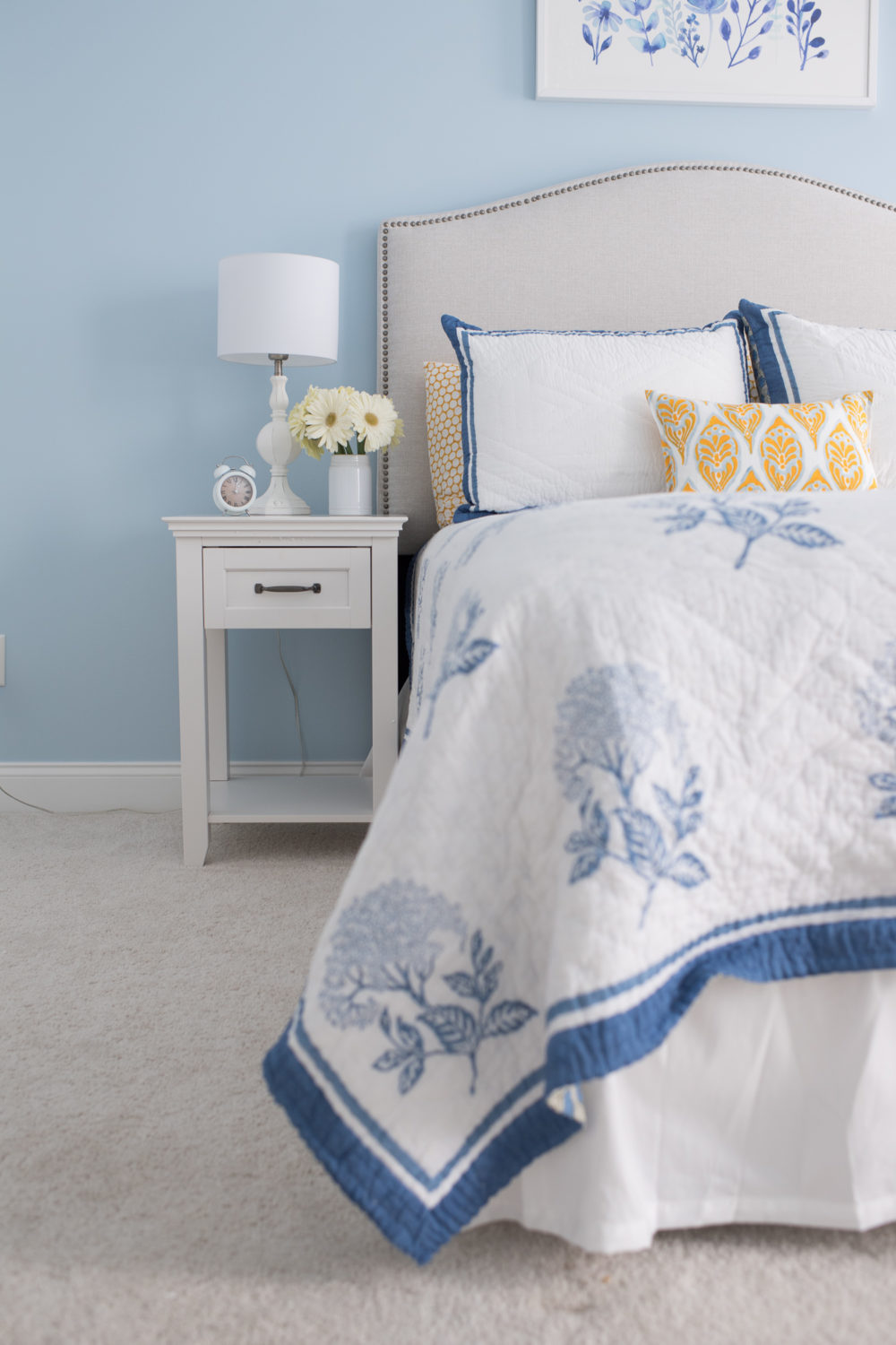 Petite Fashion and Style Blog | Serena and Lily Bedding | Serena and Lily Tropez Quilt