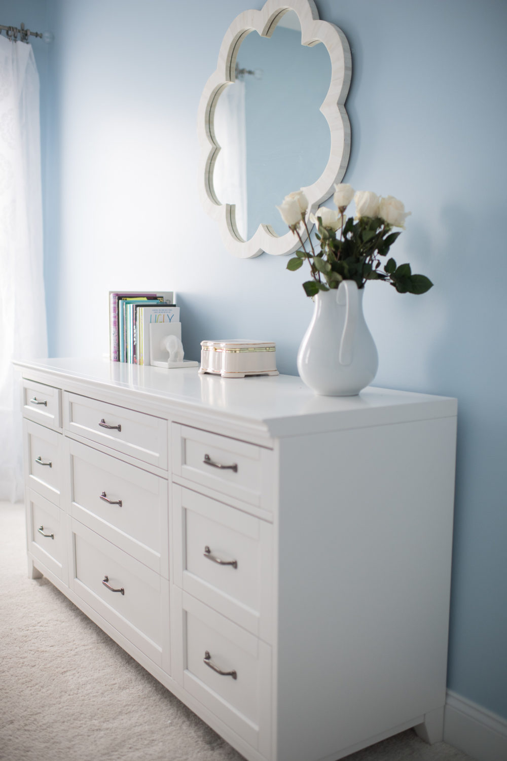 Petite Fashion and Style Blog | Serena and Lily Bedding | Serena and Lily Tropez Quilt