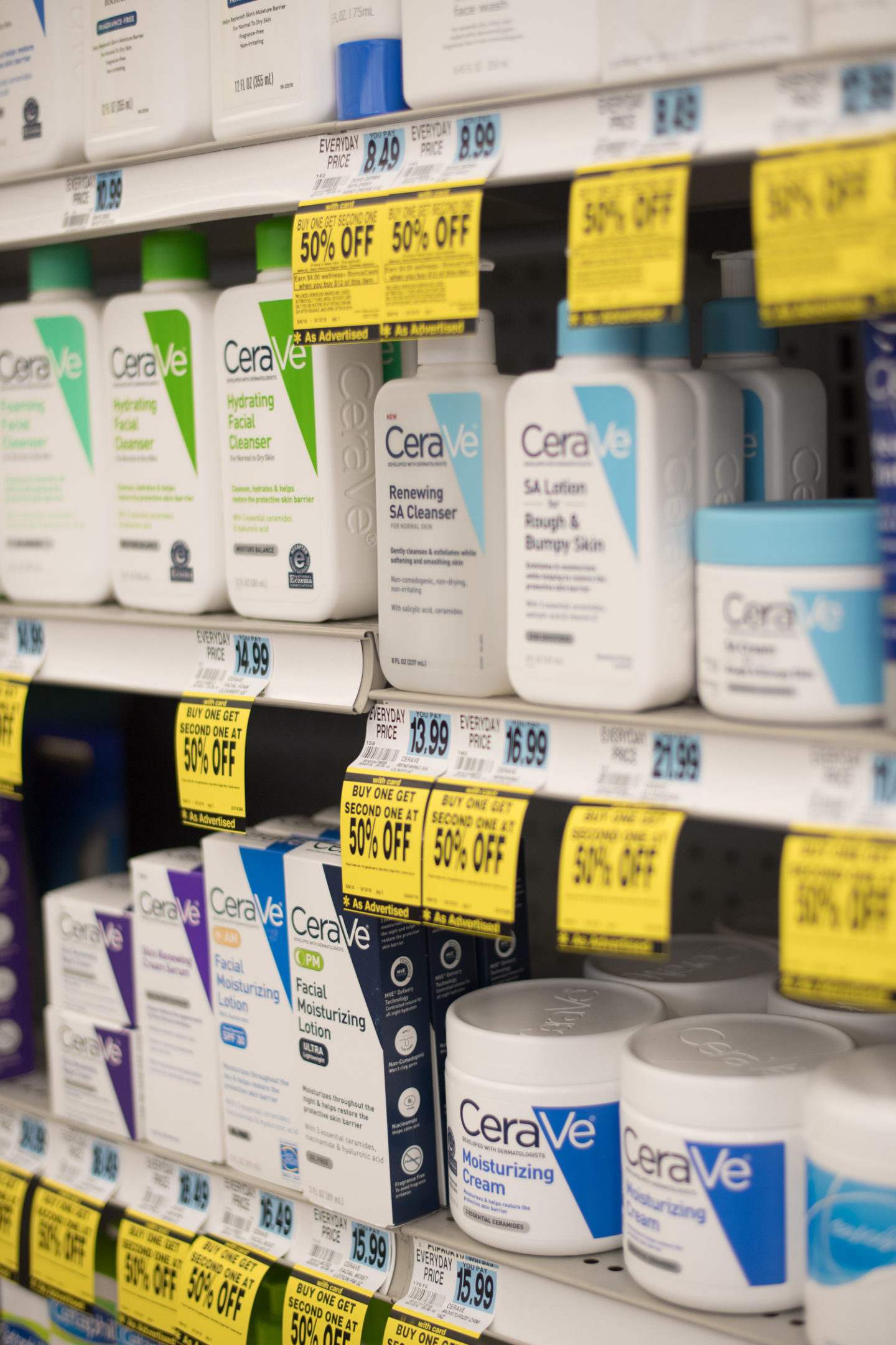 Michigan Petite Fashion and Lifestyle Blog | CeraVe Hydrating Facial Cleanser | CeraVe Moisturizing Cream