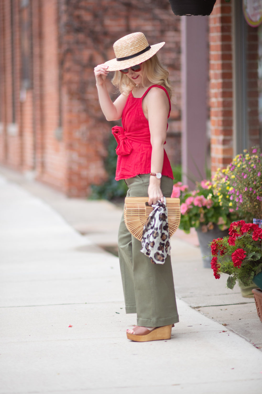 Michigan Petite Fashion and Lifestyle Blog | Everlane Wide Leg Crop Pants | BP Tie Front Linen Blend Tank Top | Cult Gaia Gaia's Ark Bag