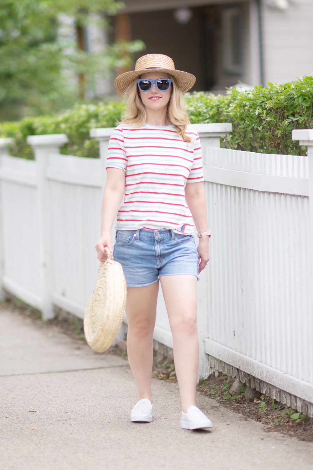 Michigan Petite Fashion and Lifestyle Blog | Fourth of July Fashions | Kule the Modern Tee