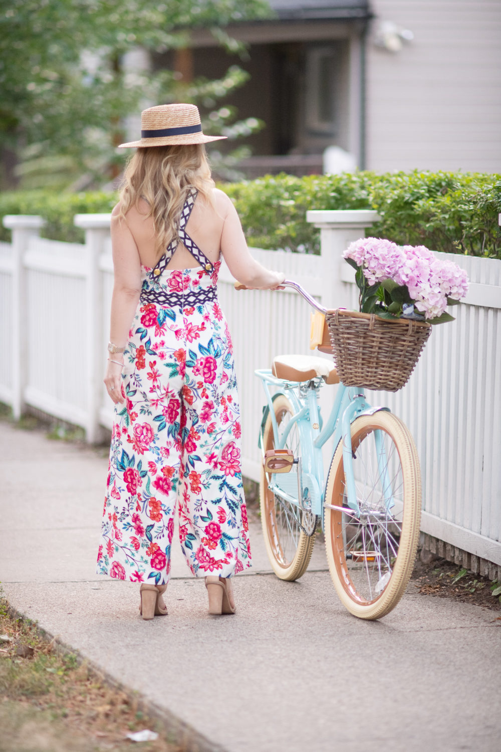Eliza J Criss Cross Back Floral Print Jumpsuit | Huffy Nel Lusso Cruiser | Vintage Style Bike