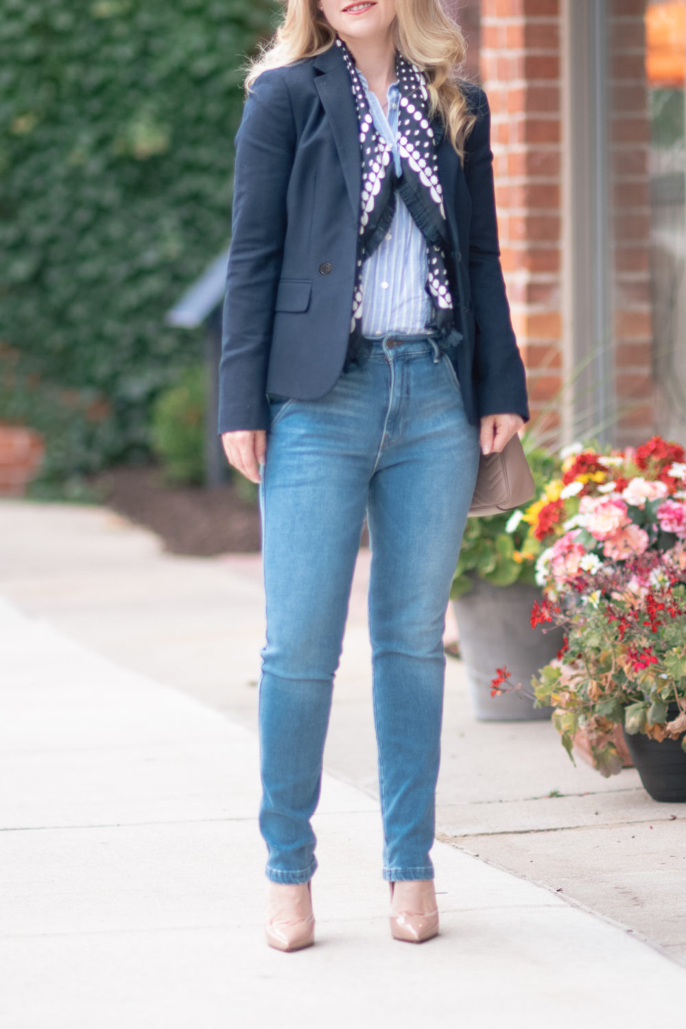 Michigan Petite Fashion and Lifestyle Blog | J. Crew Dover Blazer | FRAME Le Slender Straight Leg Jeans | Nordstrom Anniversary Sale 