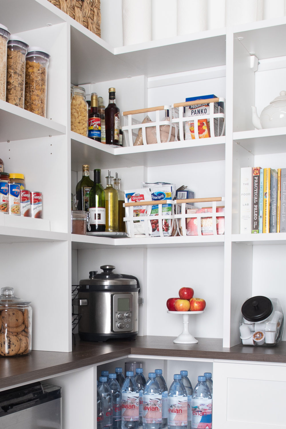 California Closets | California Closets Pantry | Pantry Organization Tips | Yamazaki Tosca storage baskets | Marble Lazy Susan