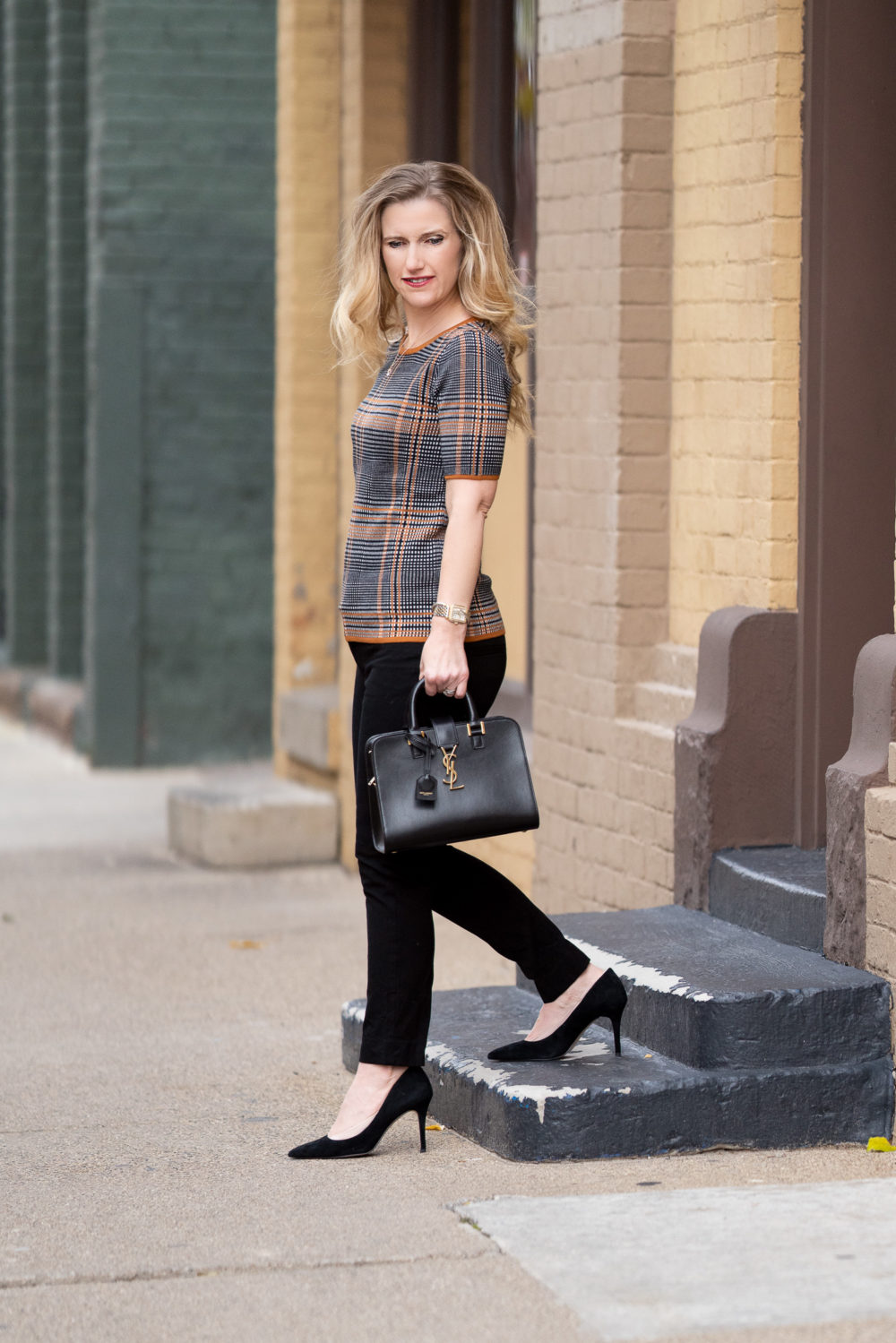 Petite Fashion and Style Blog | Ann Taylor Plaid Short Sleeve Sweater