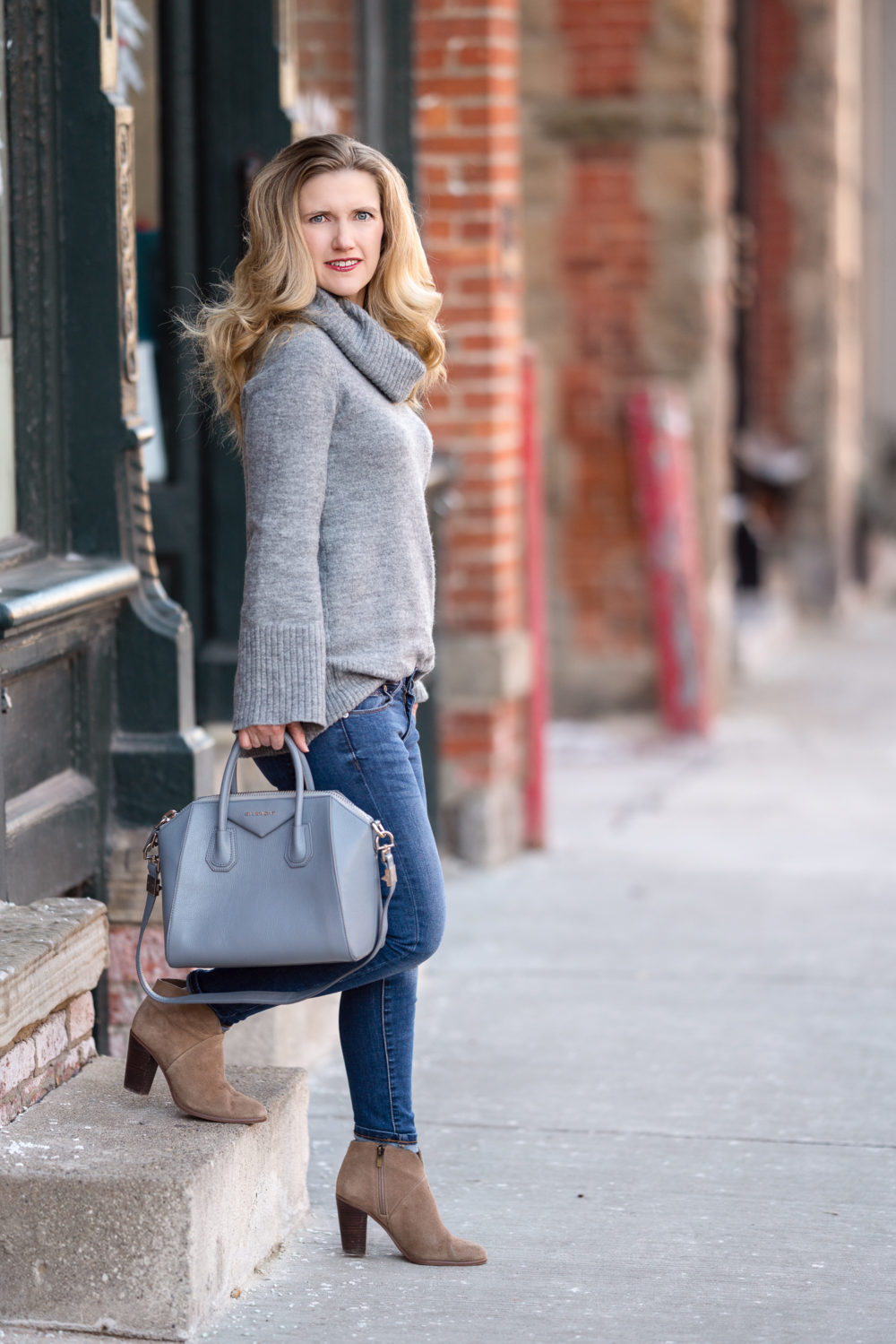 Petite Fashion and Style Blog | Ann Taylor Cozy Ribbed Turtleneck Sweater | Ann Taylor Sale | Cozy Sweaters