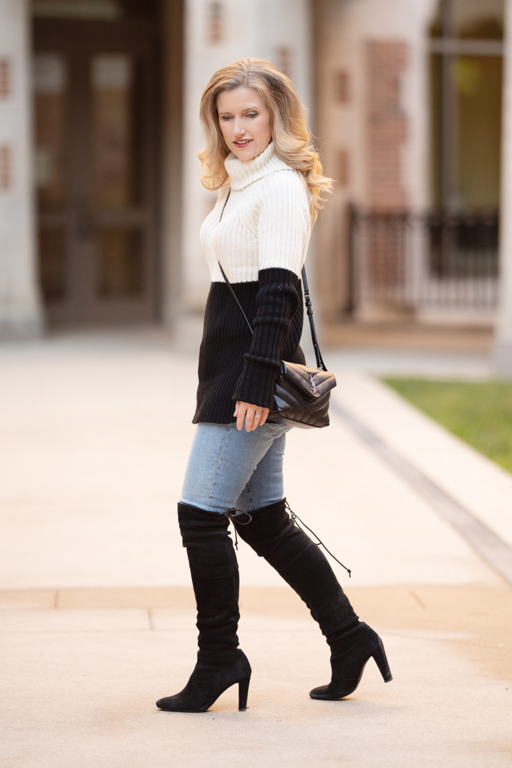 Petite Fashion and Style Blog | Aqua Colorblock Turtleneck Sweater | Stewart Weitzman Highland | Avissa Salon Ann Arbor