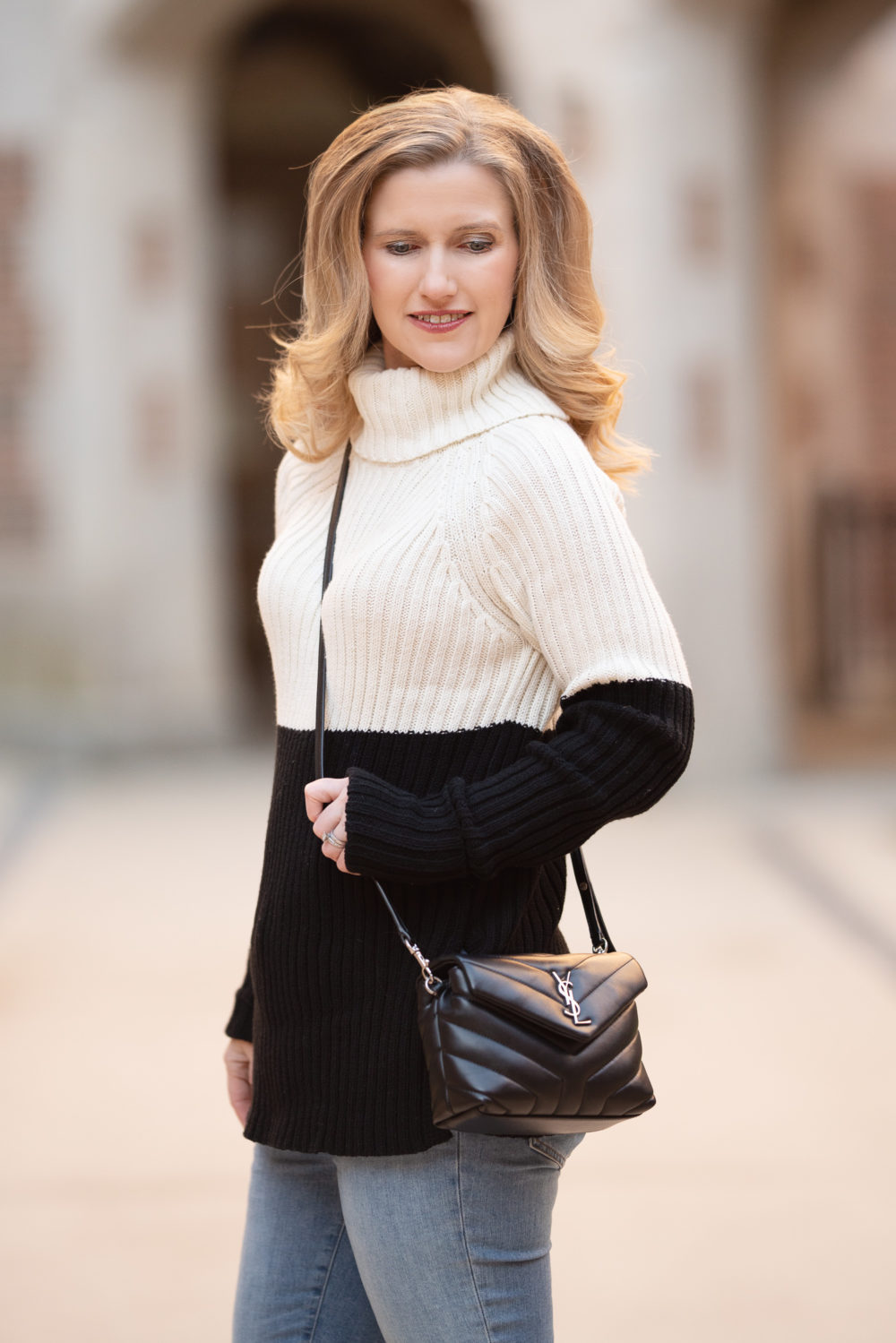 Petite Fashion and Style Blog | Aqua Colorblock Turtleneck Sweater | Stewart Weitzman Highland | Avissa Salon Ann Arbor