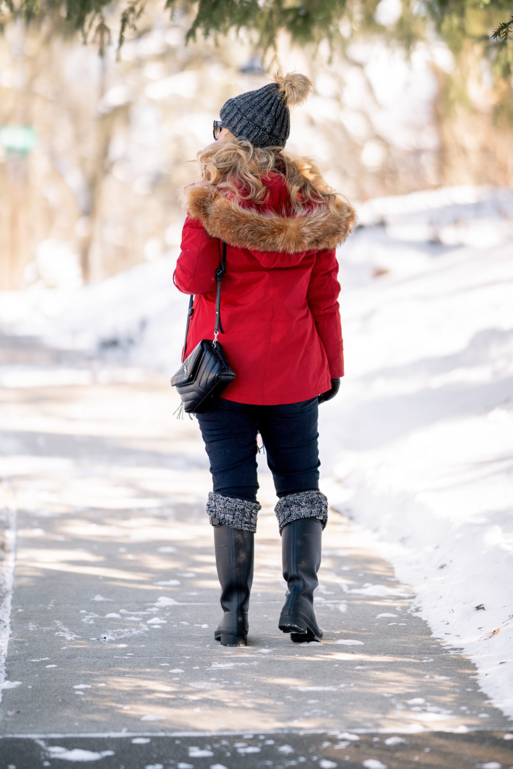 Petite Fashion and Style Blog | Pendleton Down Fur Trim Coat | Black Hunter Boots | Hunter Boot Socks