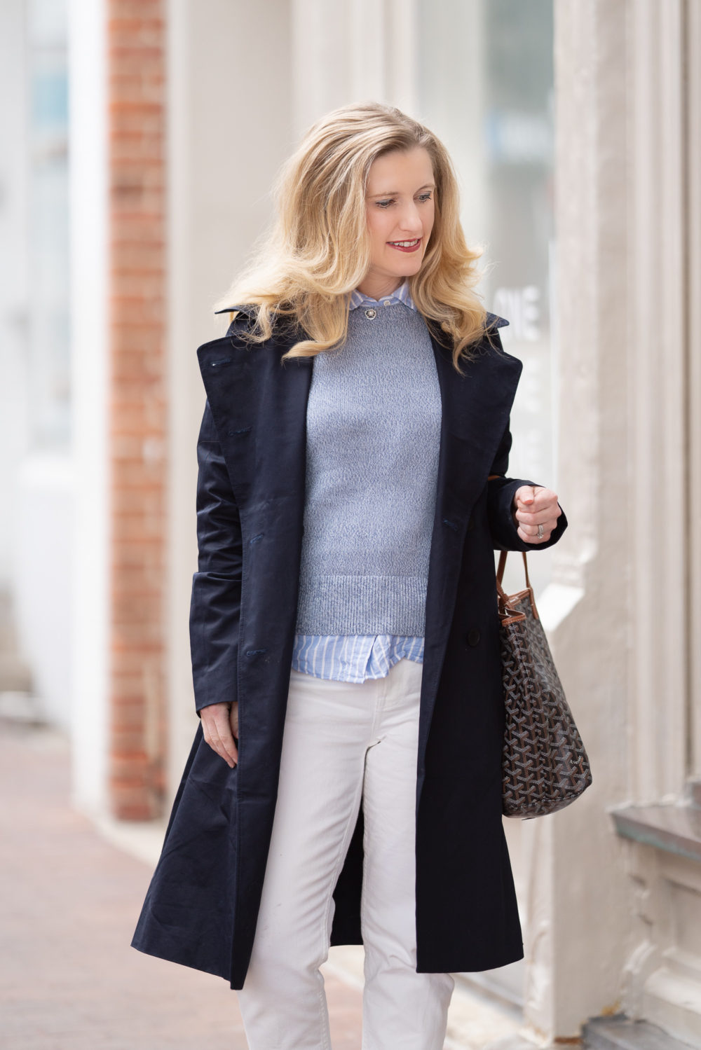 Petite Fashion Blog | Everlane Drape Trench Coat | Everlane Soft Cotton Crew | Everlane Cheeky Straight Jean | Everlane Day Heel