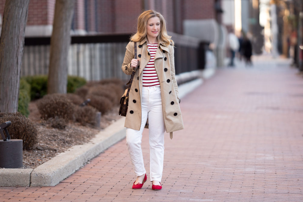 Petite Fashion Blog | MargauxNY Ballerina Flats | MargauxNY Demi Flats | Margaux NY Review | Everlane Cheeky Straight Jeans | Burberry Sandringham Trench | Louis Vuitton Pochette Mettis