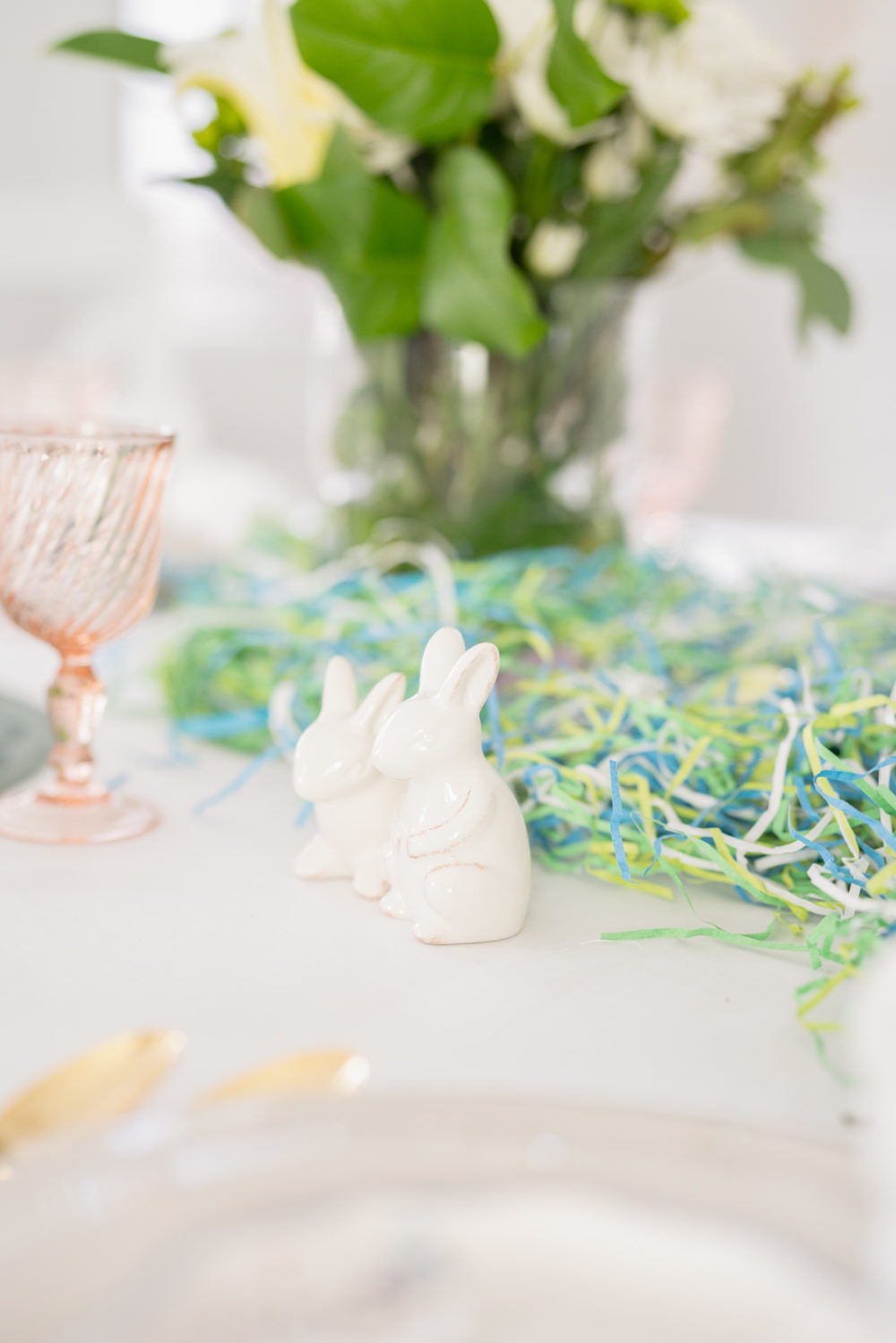Petite Fashion Blog | Spring Tablescape | Easter Tablescape | Juliska Berry and Thread Plates | Juliska Floretta
