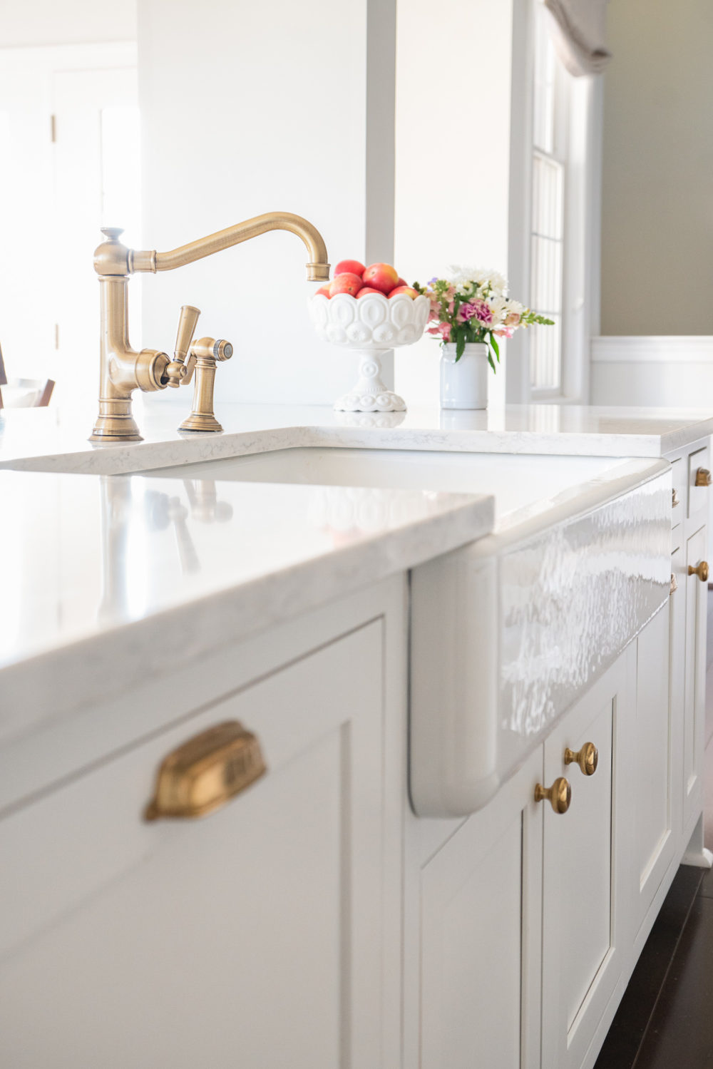 Petite Fashion Blog |White Kitchen | Inset Cabinets | From Overlay to Inset