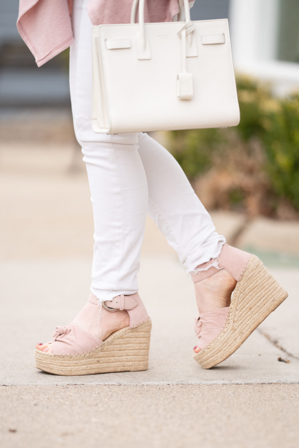 Petite Fashion Blog |Bobeau Cardigan | Hudson White Jeans | Caslon Peplum Tee
