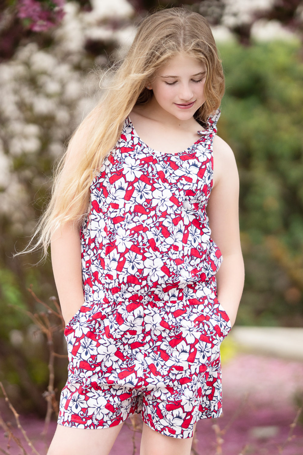 Petite Fashion Blog | Vineyard Vines Target | Vineyard Vines Hibiscus Wrap Dress