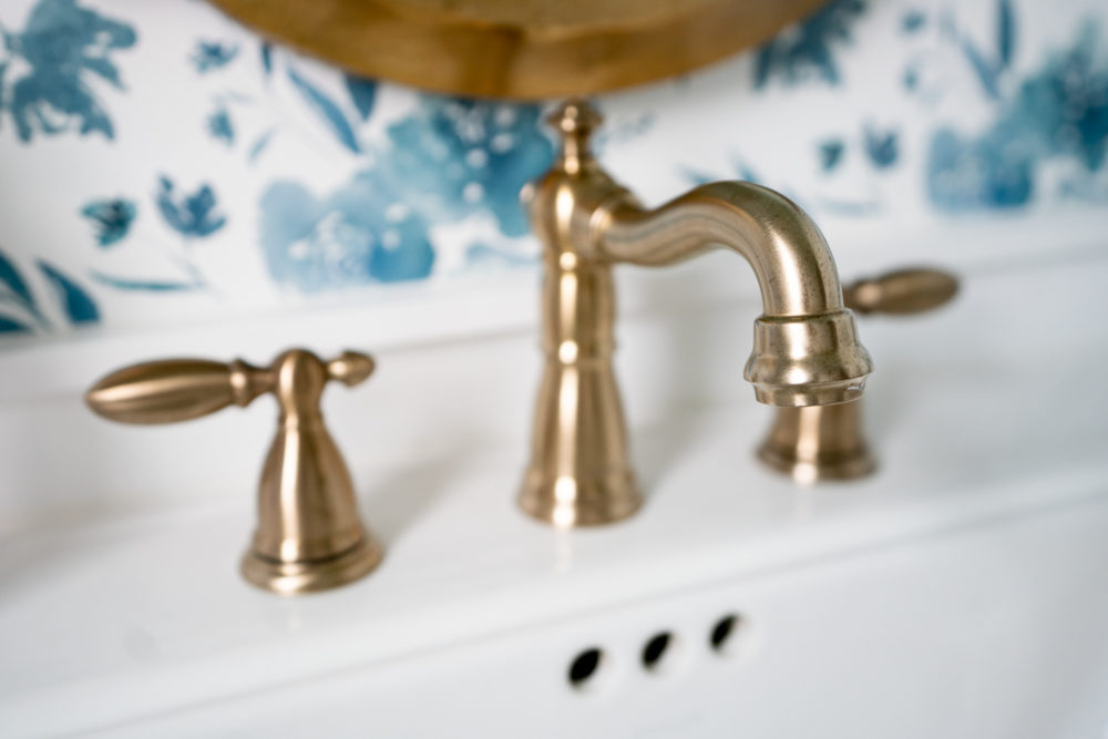 Petite Fashion Blog | Caitlin Wilson Wallpaper | Caitlin Wilson Rugs | Powder Room Ideas | Powder Room Makeover