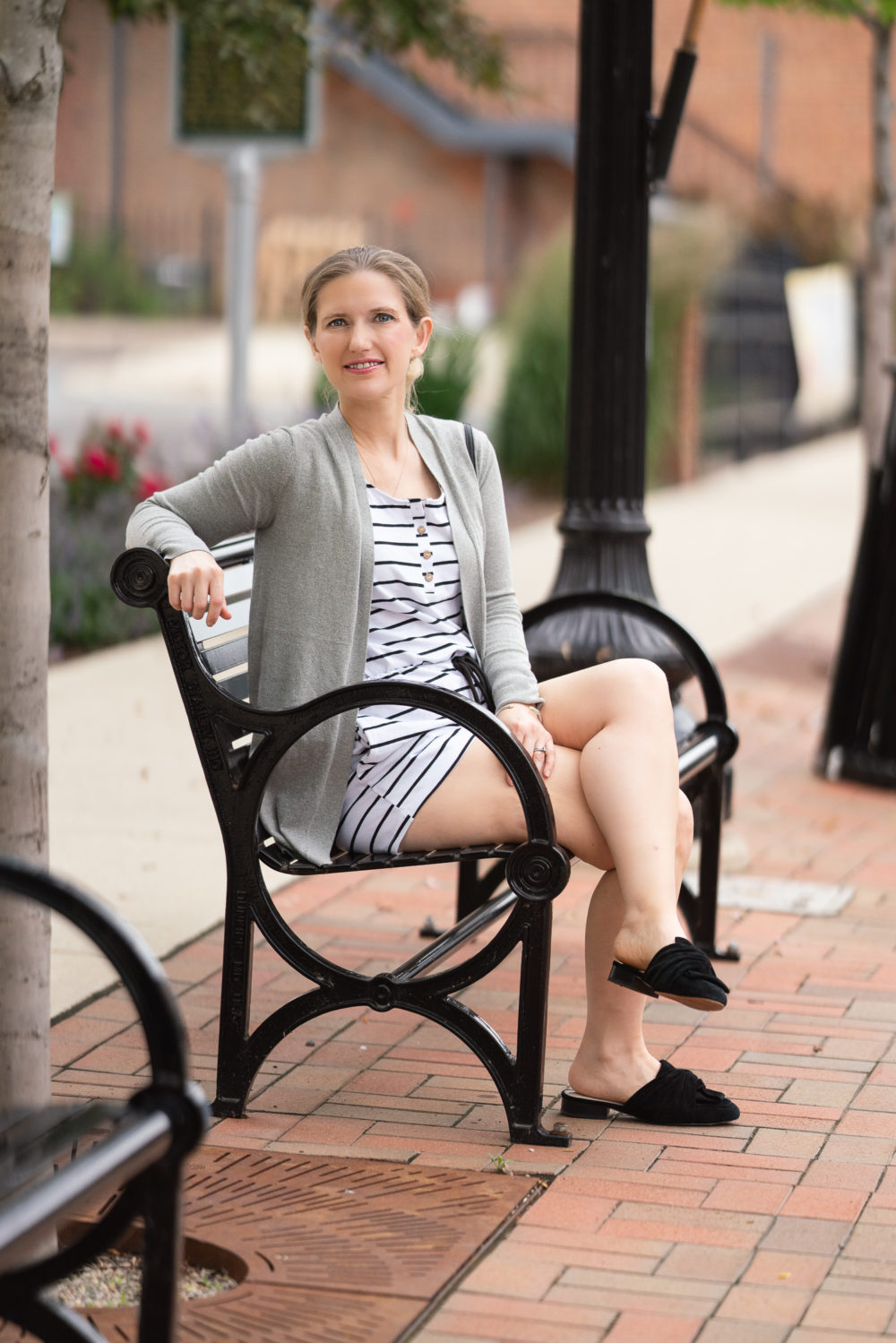 Petite Fashion Blog | Yibock Sleeveless Button Down Romper with Lark & Ro Lightweight Cardigan 