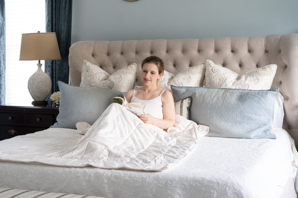 Petite Fashion Blog | Tranquility Weighted Blanket Review