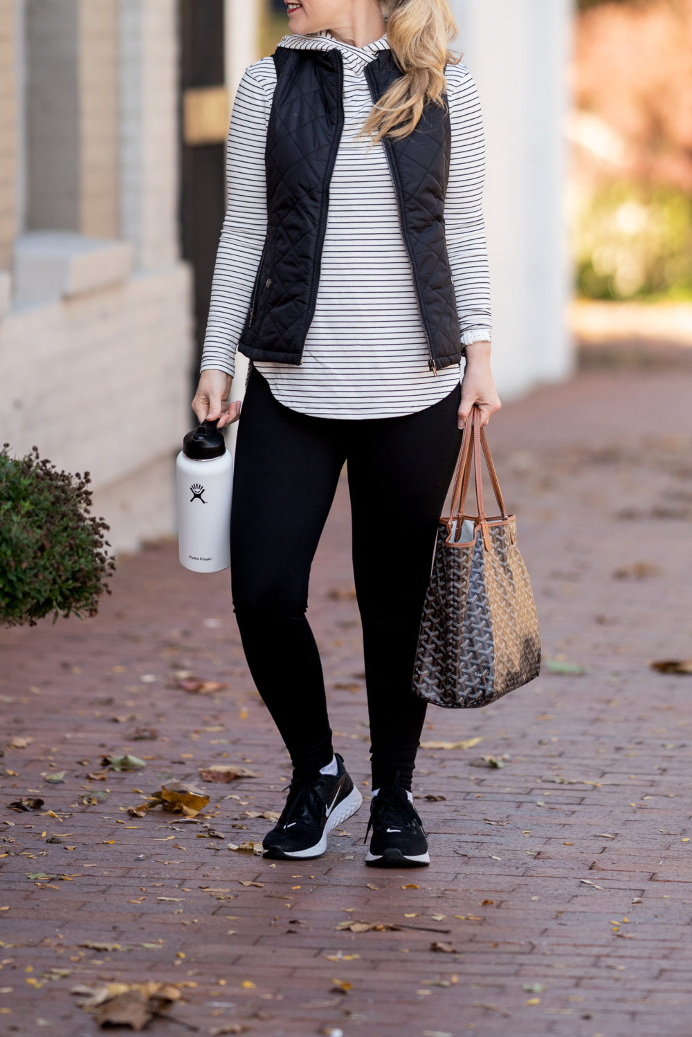 Petite Fashion Blog | Amazon Core 10 Leggings | Amazon Essentials Stripe Pullover | Amazon Women's Leggings | Puffer Vest
